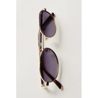 Banbe The Winnie Aviator Sunglasses at Free People in Iris Fade