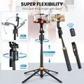 Selfie Stick treppiede con giunto cardanico intelligente AI da 1,8 m/71 pollici pieghevole 360 ° Supporto per telefono con giunto cardanico con tracciamento automatico del volto per iPhone Android