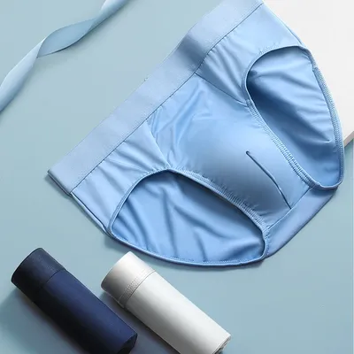 2 Stück Seidenunterwäsche, dreieckige Herrenunterhose mit U-förmigen Schlitzen, großer Platz, antibakterieller Innenraum im Schritt Image