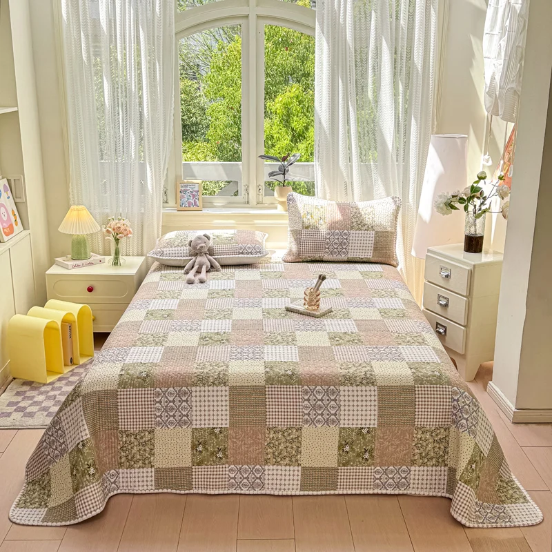 3Pcs Countryside style Patchwork Flower Design Quilted Cotton Bedspread Bed Coverlet Single Double size Bed cover Pillowcases Image