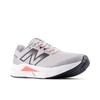 Laufschuh NEW BALANCE "FUELCELL PROPEL V5", Gr. 45, rain cloud, urgent rot, schwarz cement, Synthetik, sportlich, Schuhe