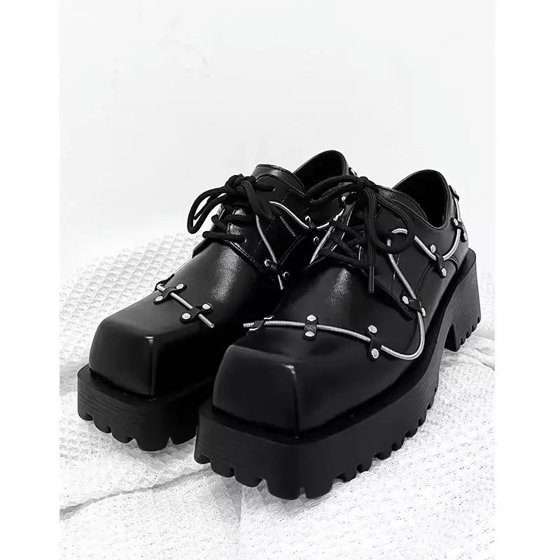 2025 Niche Square Head Leder Herren Senior Sense Black Commuter Derby Frühlingsdekoration Plattform Britische Freizeitschuhe