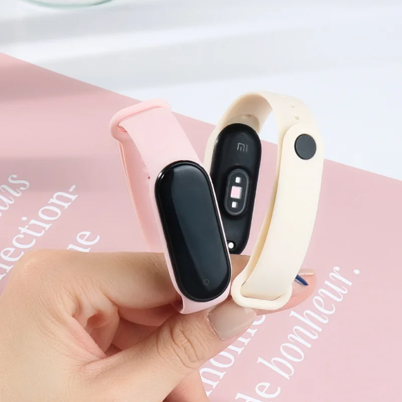 Silikon Hochwertiges Ersatzarmband für Xiaomi Mi Band 7 6 3 Uhrenarmbänder Mi Band 6 NFC Correa Mi Band 7 6 4 5 Uhr Sportbänder Image