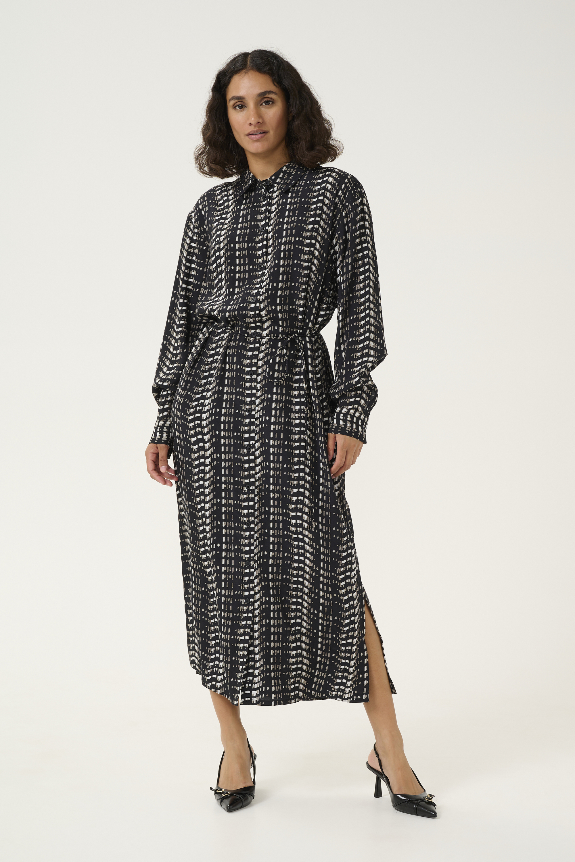 Kleid Baggy fit black multi Image