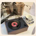 Lettore CD portatile vintage Bluetooth 5.0 Altoparlante incorporato Supporto portatile ricaricabile CD BT USB Lettore CD domestico AUX da 3,5 mm