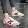 Neue 2024 Damen Casual Wanderschuhe Frühling und Herbst Edition Flache Schuhe Mode Color Blocked Lace Up Flache Schuhe Größe 35-43