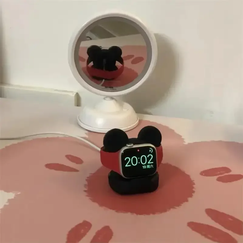 8-farbige Silikon-Ladestation für Smartwatch und Telefon – Cute Bear Wireless Charger Dock, Öko-Schreibtisch-Organizer mit rutschfester Basis Image