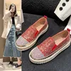 Plus Größe 35-43 Schuhe für Frauen Herbst Glänzende Strass Wohnungen Loafers Slip auf Dicken Boden Lässige Mode Turnschuhe Sport Schuhe