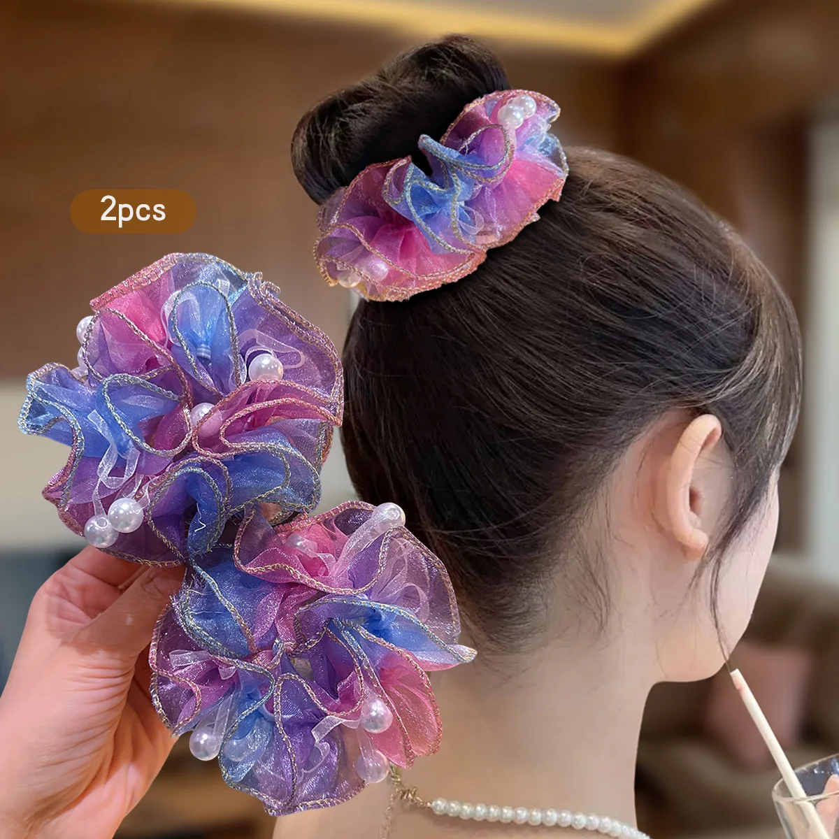 2 colorful large intestine hair rings with sweet and eye-catching flowers, suitable for daily use as rubber band hair accessori