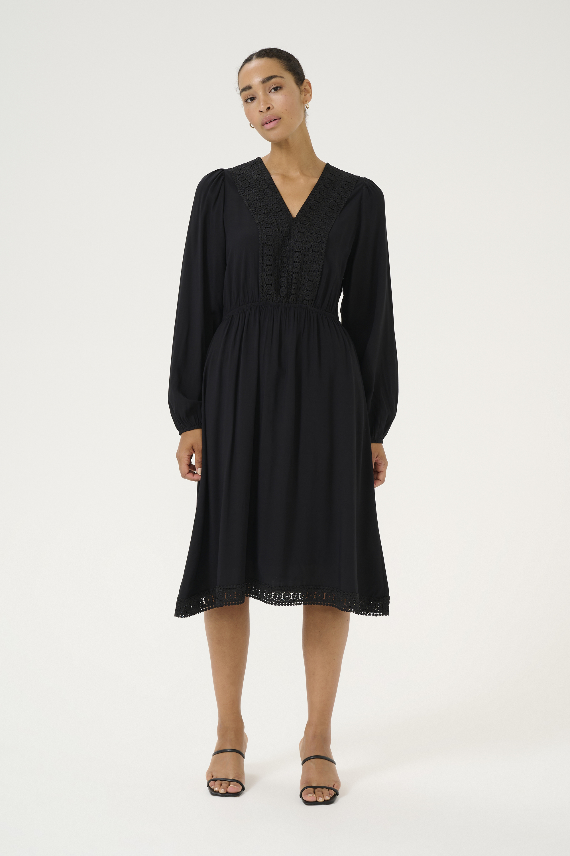 Kleid Regular fit black Image