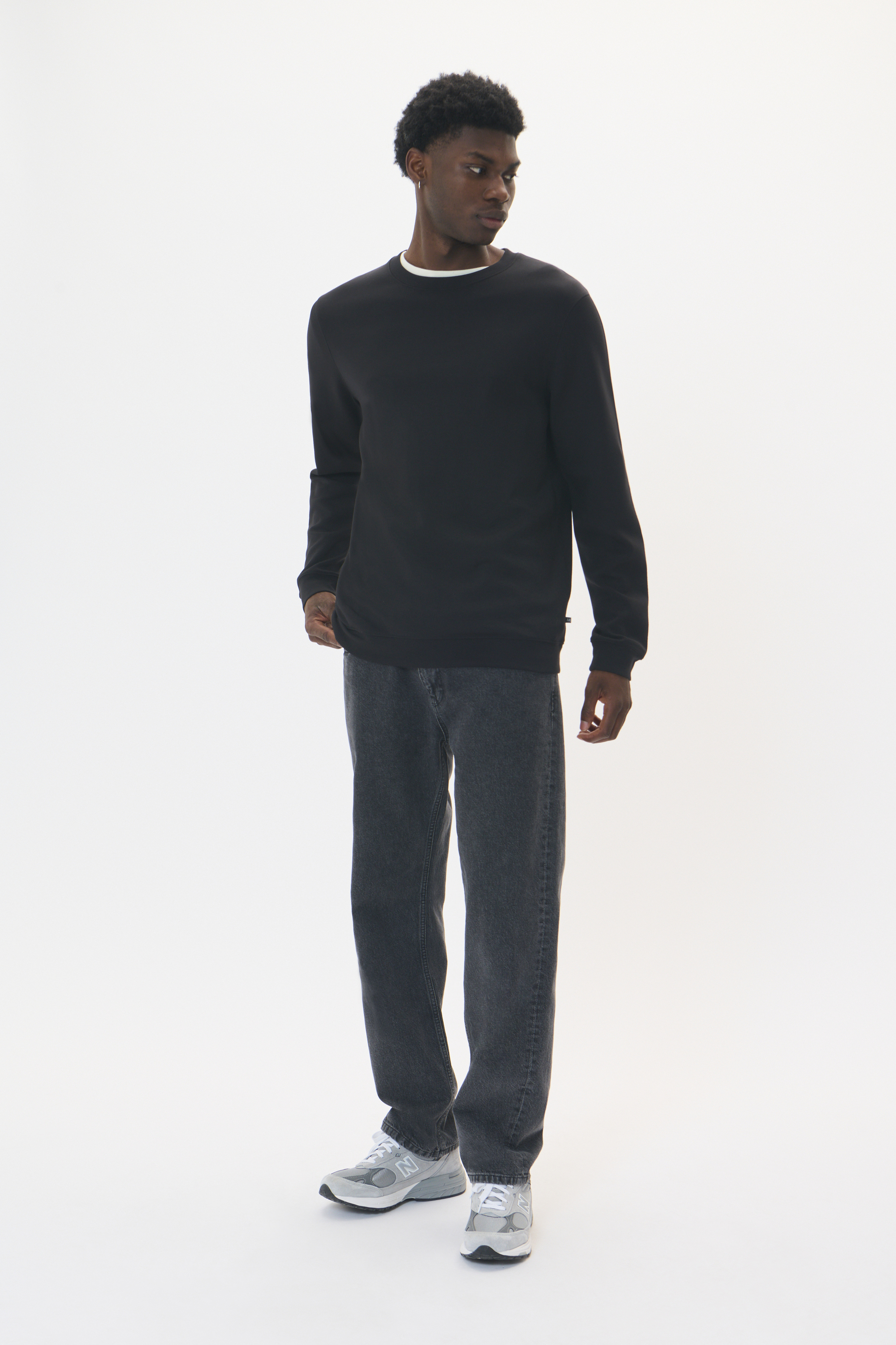 Sweatshirt Gerade Passform black Image