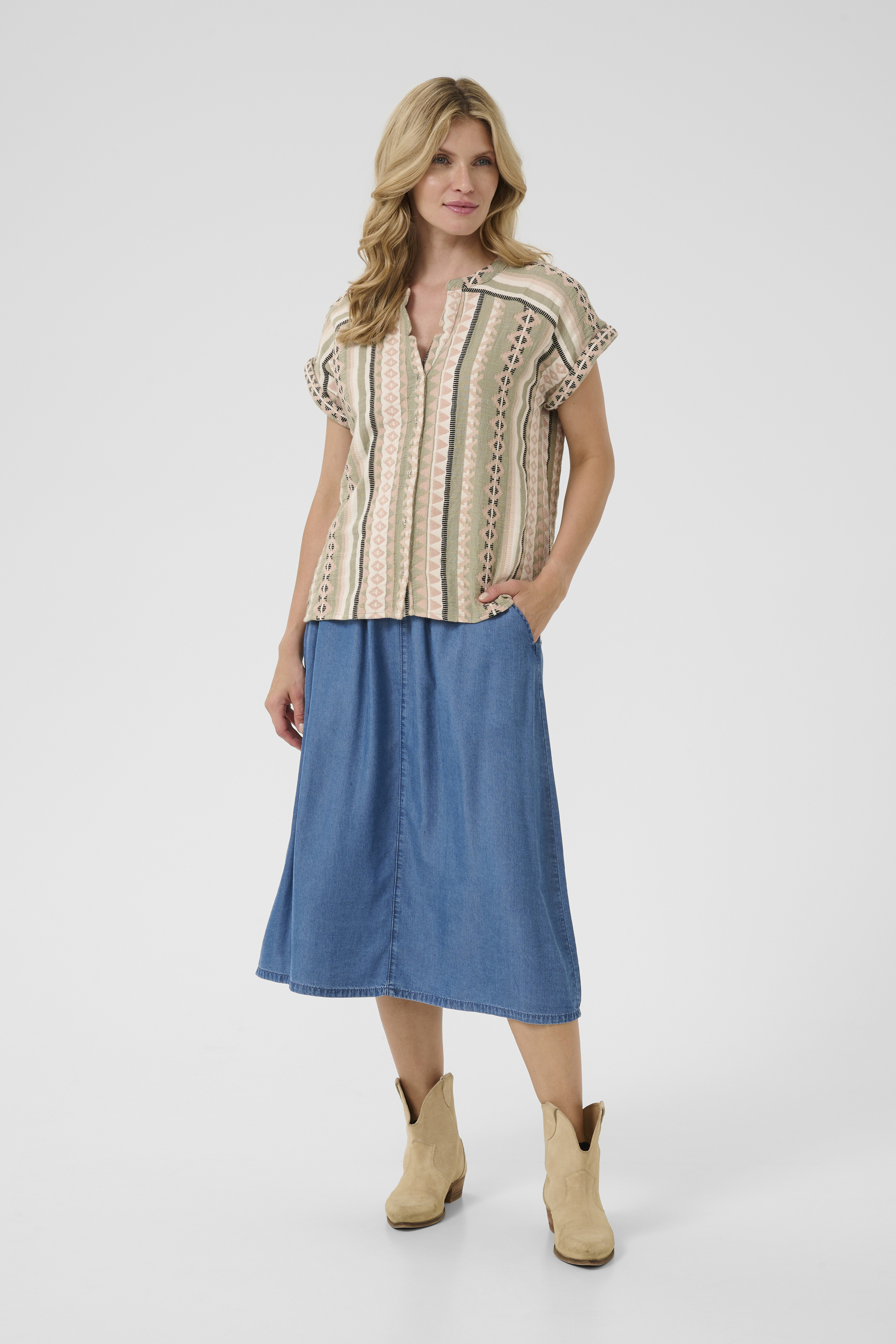 Kurzarm-Bluse Loose fit Tea jaquard multicolour Image