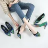 Größe 30–44, einzelne Schuhe mit hohen Absätzen, modische Schlangenleder-Farbe, V-Mund-Pump-Schuhe,