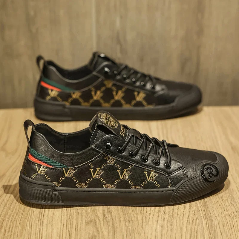 Europäische Station Leder Mode Herren Sneakers Herren Schuhe Mann geprägt alle Mode Leder rot Freizeitschuhe für Männer Männer Schuhe Image