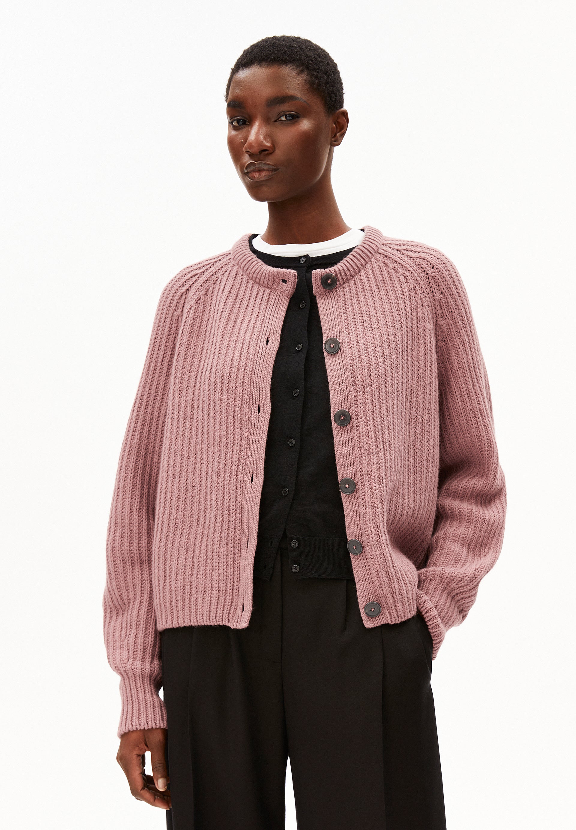 SELMAA | Strickjacke aus Bio-Woll Mix - lila (M) Image