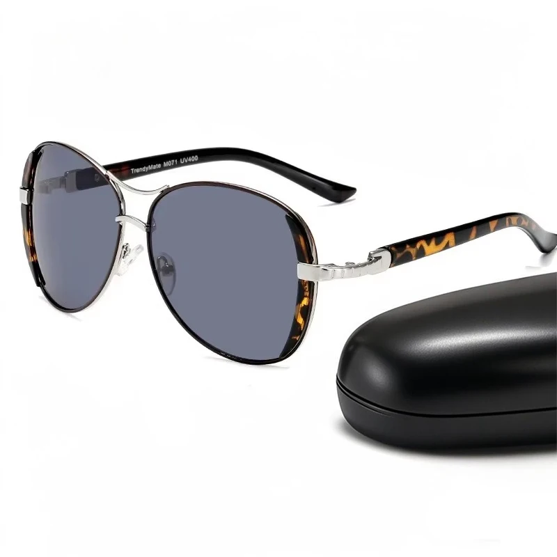 Große Rahmen Pilot Sonnenbrille Für Frauen Männer Mode Elegante Schwarz Rot Sommer Fahren UV400 Gläser Vintage Weibliche Damen Brillen