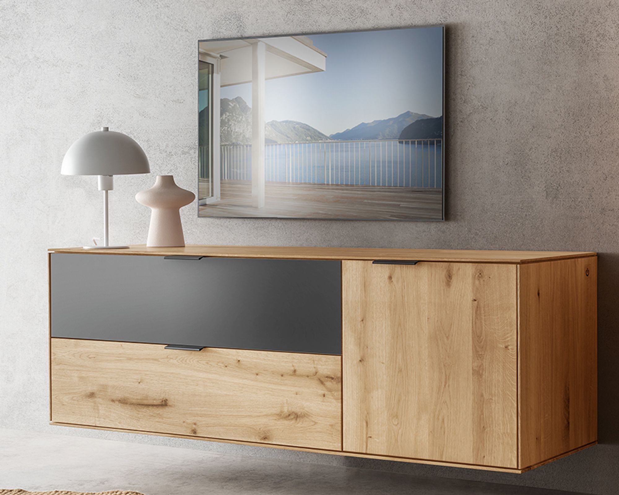 Massivholz »Lugano« Lowboard I hängend glatte Front / obere Schublade in Weißglas