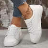 Damen Low Top Board Schuhe Schnüren Runder Kopf Große Größe Wohnungen Herbst Koreanischer Stil Bequeme rutschfeste Casual Sneakers