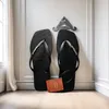 2025 neue Damen-Flip-Flops mit quadratischer Zehenpartie, Outdoor-Strandsandalen, Original-Marken-Freizeitschuhe für Damen, große Größe 35–42, Damenschuhe