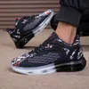 Herren große Größe 47, fliegende Mesh-Oberfläche, atmungsaktiv, bequem, lässig, Sportschuhe, Wandern, rutschfeste, vulkanisierte Herrenschuhe