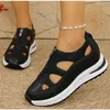 Niedrige Sandalen für Damen, Lederschuhe, 2025, Sommer-Clogs, Keilabsatz, atmungsaktiv, Anzug, weiblich, Beige, große Größe, Muffins-Schuh, niedrighackige Mode