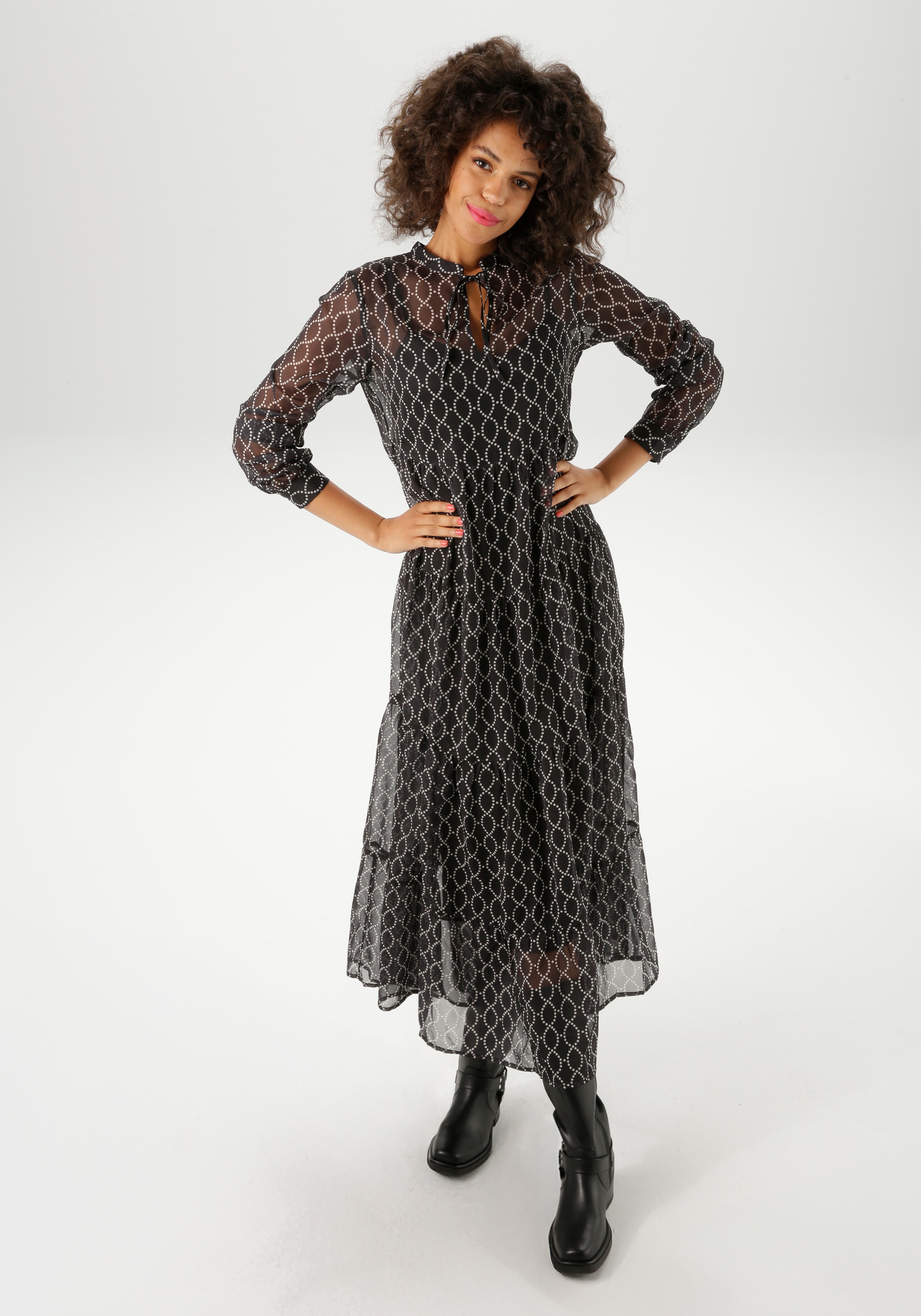 Maxikleid ANISTON CASUAL, Damen, Gr. 46, N-Gr, schwarz-weiß (schwarz, weiß), Chiffon, Obermaterial: 100% Polyester. Futter: 100% Polyester, bedruckt, gemustert, gepunktet, lässig geschnitten knöchellang, V-Ausschnitt, 1-Knopf-Manschette, Kleider...