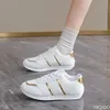 Große Größe Frauen Sport Schuhe Frühling Herbst Neue Stil Lace Up Farbe Blockieren Leichte Laufen Lässig Vulkanisierte Einzelnen Schuhe
