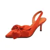 Dame Kätzchen Absätze Rücken Riemen Sandalen Seide Statin große Schleife modische Schuhe Kätzchen Absätze Rücken Riemen 7cm Pumps in Orange grün 42