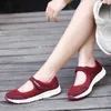 Frauen Sommer 2025, Turnschuhe Casual Schuhe Weibliche Mesh Atmungsaktive Wohnungen Weiß Krankenschwester Schuhe Tenis Feminino Pflege Schuhe für Frauen
