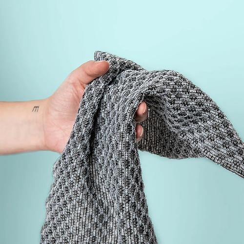Peeling-Duschtuch, doppelseitiger Badeschrubber, langes Schrubbtuch für kraftvolle Tiefenreinigung, entfernt abgestorbene Hautzellen, ideal zum Baden und Duschen zu Hause