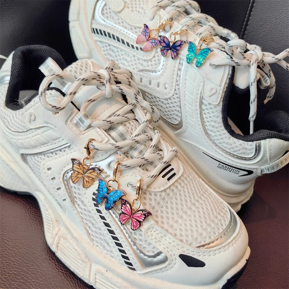 1 Stück bunte Schmetterlings-Schnürsenkel-Charms für Turnschuhe, Dekorationen, Perle, Gold, Liebe, Schuh-Charm, Schnalle, DIY-Schuhe, Zubehör