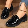 Schwarze Loafer für Damen, Plattform, PU-Leder, Freizeitschuhe, Damen, Frühling, neuer Komfort, Quaste, Slip-on-Flats, Einzelschuh, Übergröße 43
