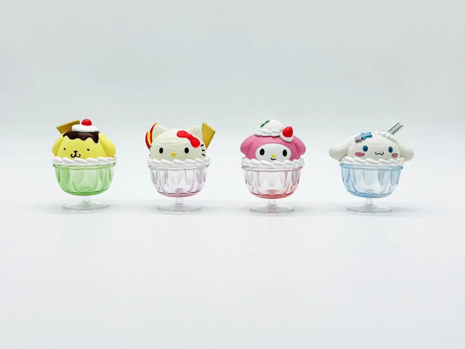 Hello Kitty My Melody Pompompurin Cinnamoroll Dessert Eiscreme Mystery Blind Box Geschenke Spielzeug Modell Anime Figur Sammeln Sie Ornamente Image
