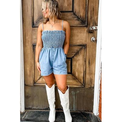 Beau Blue Spaghetti-Träger Smocked Denim Overall Image
