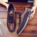 sneakers casual da uomo in similpelle beige e nera – design con cuciture a contrasto per uomini giovani, look casual eleganti e streetwear quotidiano