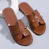 2025, Sommer Neue Große frauen Hausschuhe Einfarbig Flache Mode Hausschuhe Hohe Qualität Sandalen Casual Offene frauen Schuhe