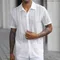 Camicia da uomo elegante e sexy in pizzo trasparente a maniche corte Camicia casual da spiaggia per le vacanze Camicia da uomo Camicie con protezione solare traspirante per uomo