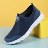 Bequeme Herrenschuhe Mesh Casual Sneakers Slip-on Wanderschuhe Ultraleichte Slipper Outdoor Laufschuhe Büros Formelle Schuhe