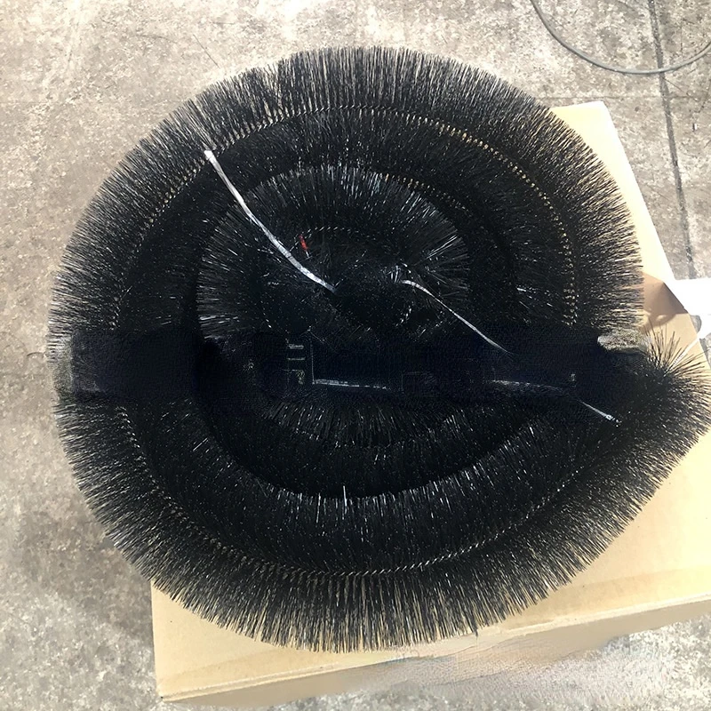 Rinnenschutz pinsel Dach waschbecken filter pinsel regen reinigung blatt schutz Image