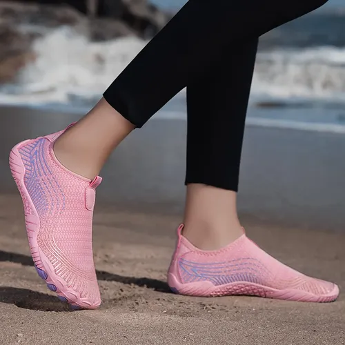 Water Shoes For Women Men Barefoot Water Shoes Anti-Slip Quick-Drying Outdoor Beach Upstream Wading Swimming Shoe Sneakers