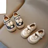Mädchen Schuhe Neue Kinder Prinzessin Schwarz Weiß Wohnungen Frühling Herbst Mode Weichen sohlen Baby Bogen Mode Schuhe Größe 21-30
