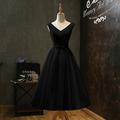 Vintage 1950er Kleines weißes Kleid Knielanges Kleid Braut Einfarbig A-Linie V Ausschnitt Damen Maskerade Hochzeit Brautparty Junggesellinnenabschiedsparty Erwachsene Kleid Abschlussballkleider