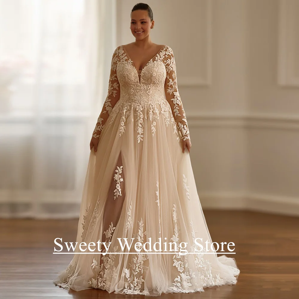 Champagne Wedding Dresses Plus Size Customized V Neck Long Sleeves Applique Sweep Train Glitter Bridal Gown Bride Dresses