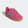 Sneaker ADIDAS ORIGINALS "GAZELLE COMFORT CLOSURE ELASTIC LACES KIDS", Gr. 26, shock pink, blau spark, halo blau, Leder, Synthetik, sportlich, Schuhe, für Kinder