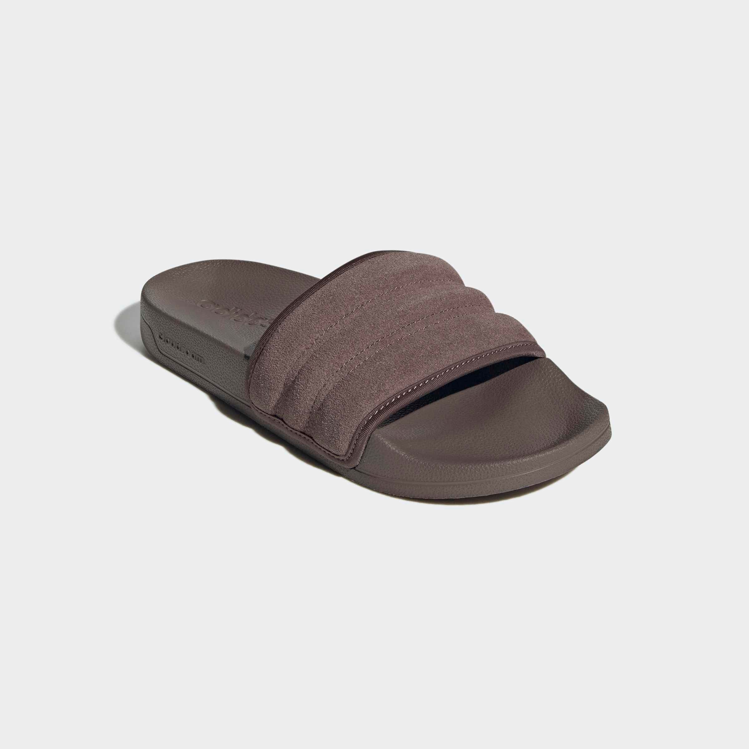 Pantolette ADIDAS SPORTSWEAR "SHOWER ADILETTE", Damen, Gr. 43, earth strata, earth strata, earth strata, Leder, Schuhe Pantolette