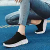 Sommer Mesh Herren Schwarz Freizeitschuhe Große Plattform Gehen Rutschfeste Atmungsaktive Damen Outdoor Sportsocken Hausschuhe 35-46