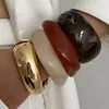 Salircon Vintage Breite Geometrische Harz Beige Braun Kaffee Armreif Frauen Punk Hip Hop Unregelmäßige Breite Armband Böhmischen Schmuck Geschenk