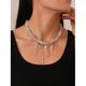 Collana girocollo in pietra nera punk gotica da donna con ciondoli a forma di croce, cuore e stella - gioiello importante per feste, discoteche e serate fuori