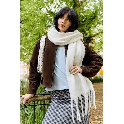 UO Boucle Blanket Scarf - Cream at Urban Outfitters