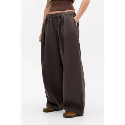 BDG Bobbi Baggy Cocoon Trousers - Brown M at Urban Outfitters